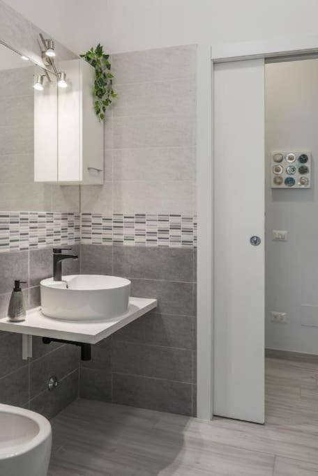 Ca' Lucia - Affitti Brevi Italia Apartamento Milão Exterior foto